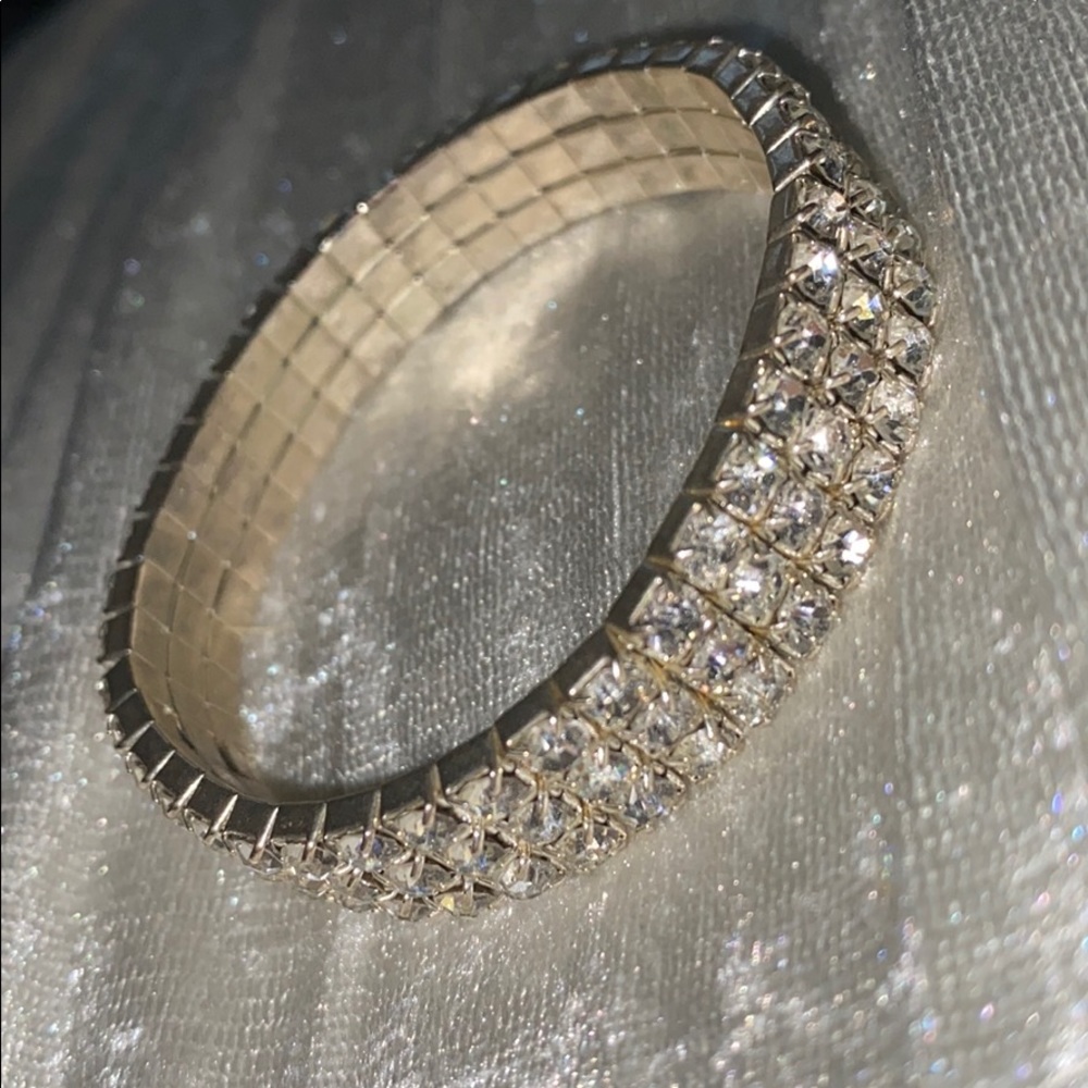 rhinestone stretch bracelet